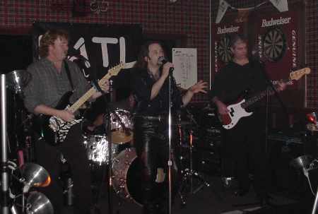 Band3.jpg